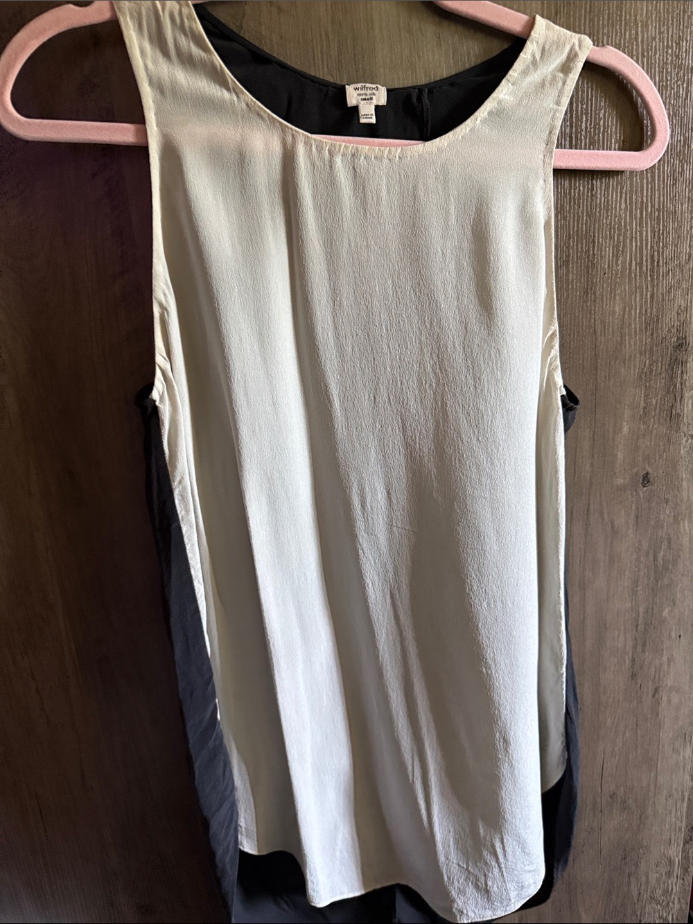 Wilfred Two-Tone White and Black Tank Top